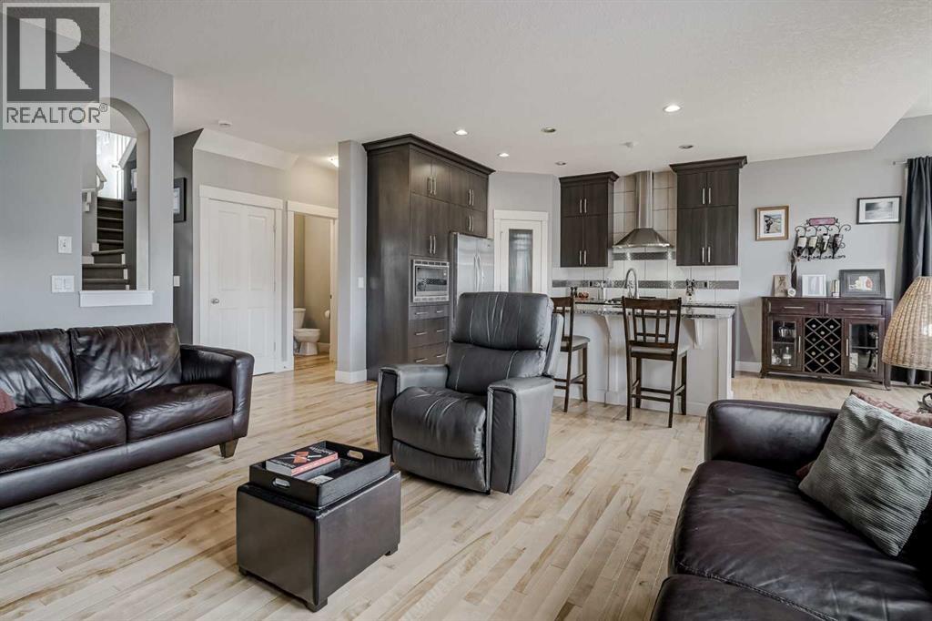 358 River Heights Drive, Cochrane, Alberta  T4C 0H8 - Photo 4 - A2271832