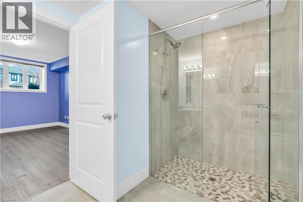 168 Rochefort Street Unit# F, Kitchener, Ontario  N2R 0P5 - Photo 18 - 40789660