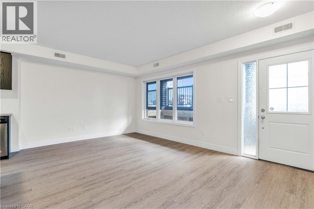 168 Rochefort Street Unit# F, Kitchener, Ontario  N2R 0P5 - Photo 5 - 40789660