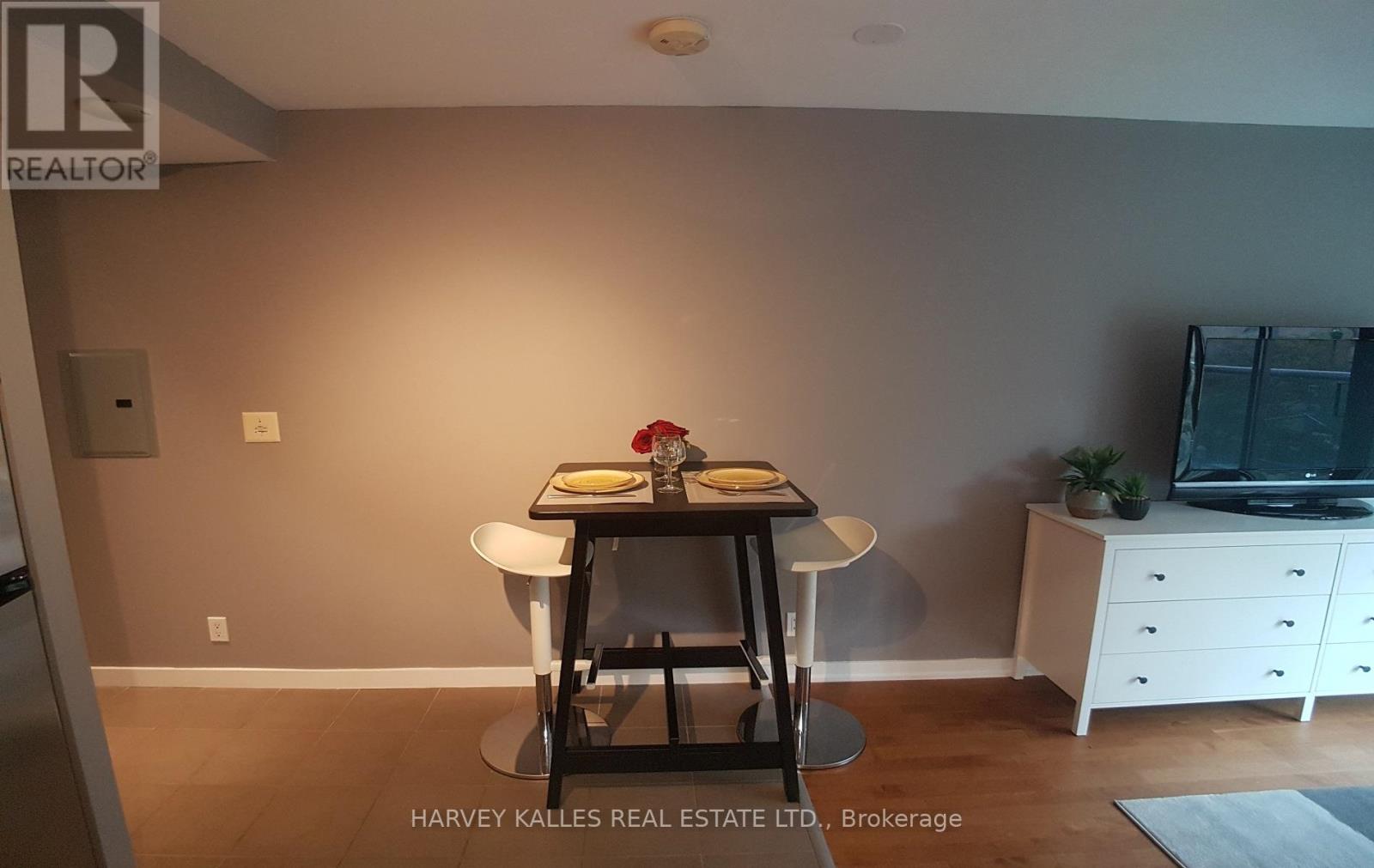 314 - 33 Lombard Street, Toronto, Ontario  M5C 3H8 - Photo 5 - C12563690