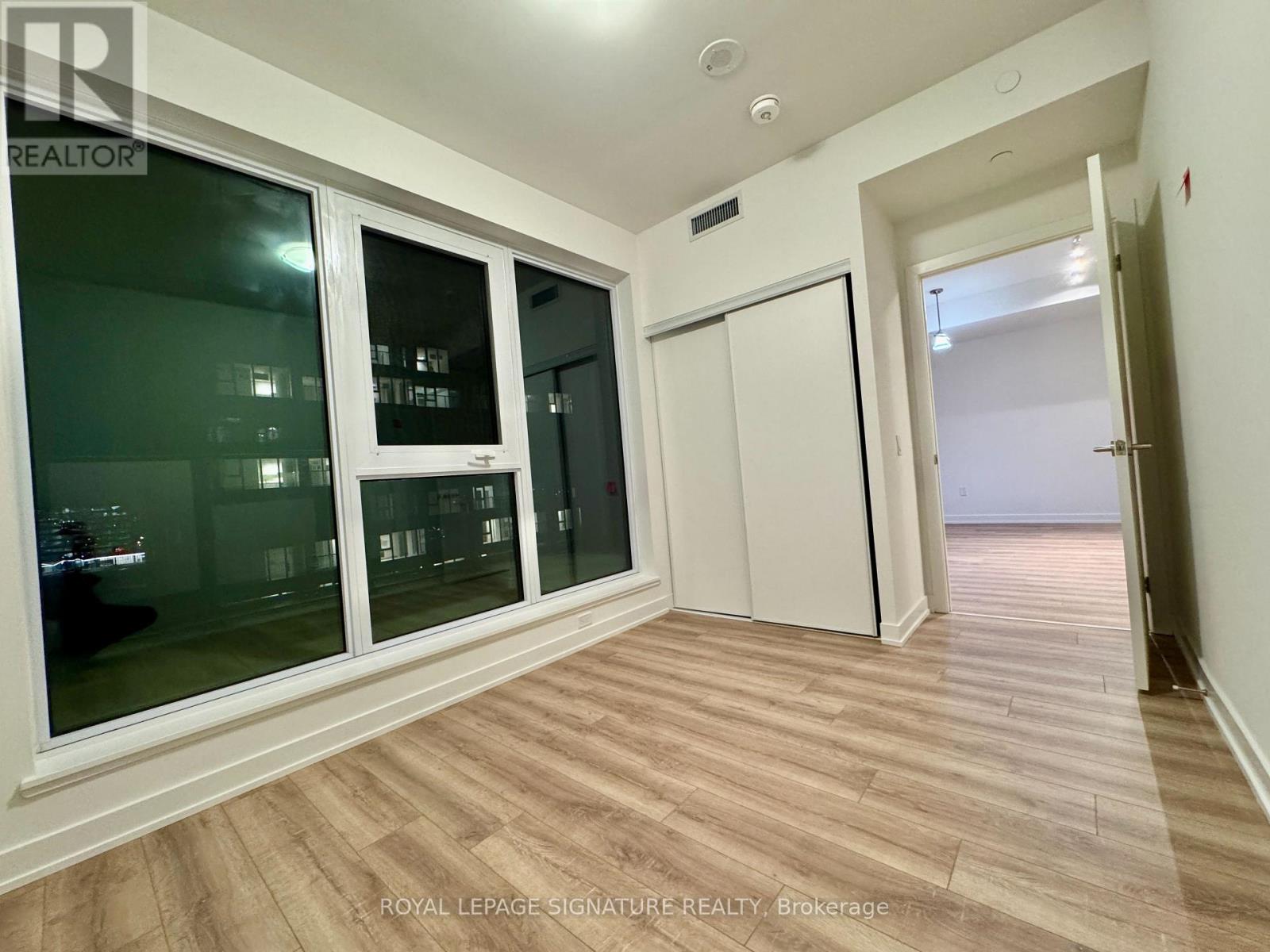 920 - 1 Quarrington Lane, Toronto, Ontario  M3C 0S4 - Photo 6 - C12563700