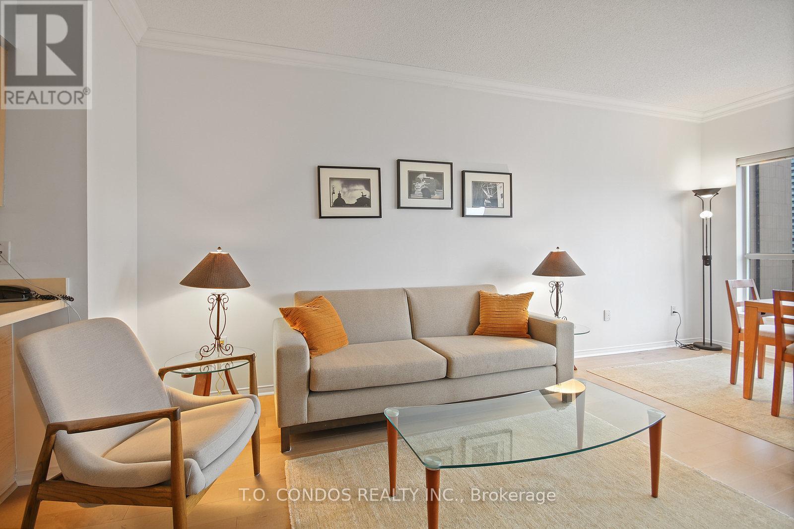 1806 - 909 Bay Street, Toronto, Ontario  M5S 3G2 - Photo 10 - C12563816