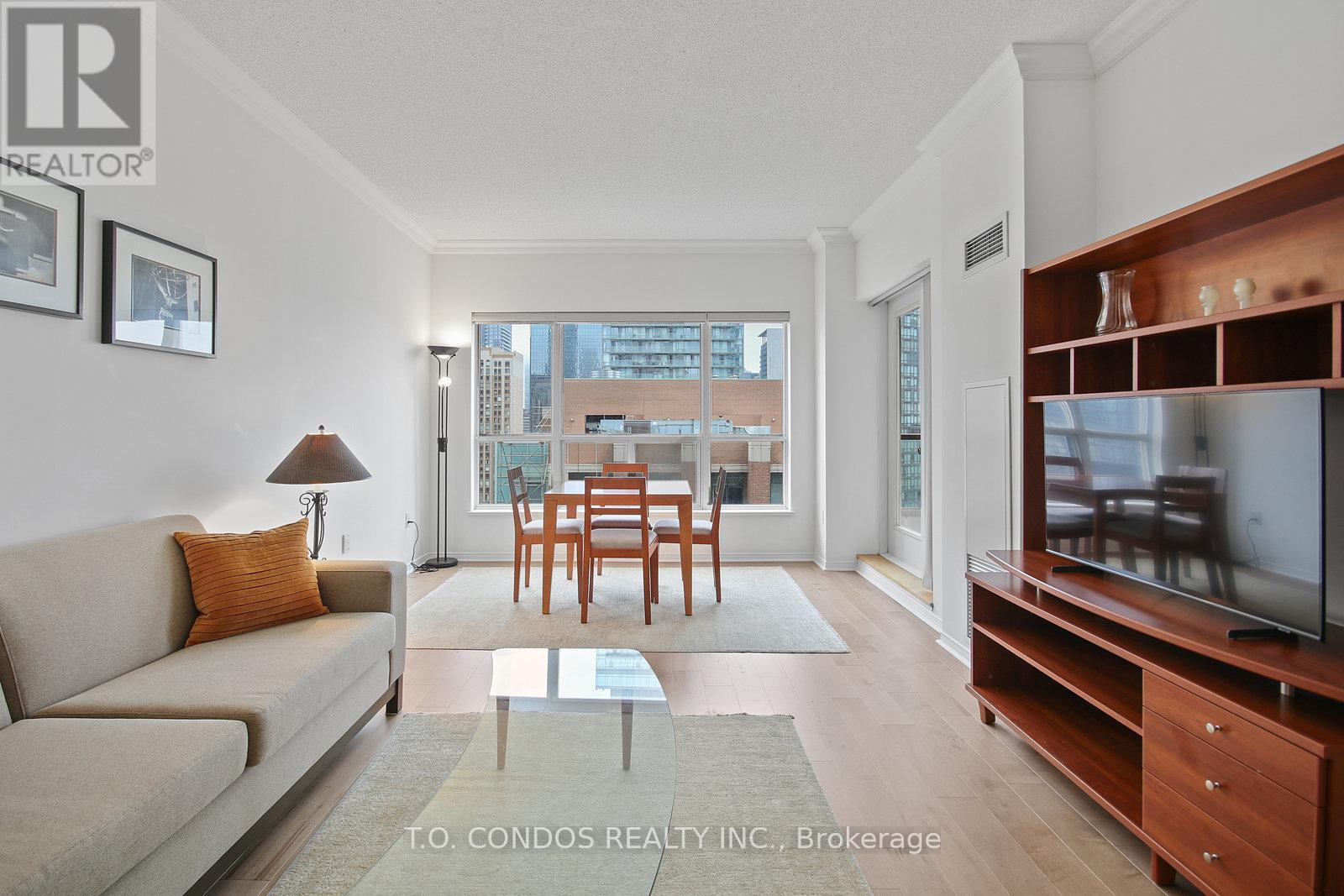 1806 - 909 Bay Street, Toronto, Ontario  M5S 3G2 - Photo 12 - C12563816