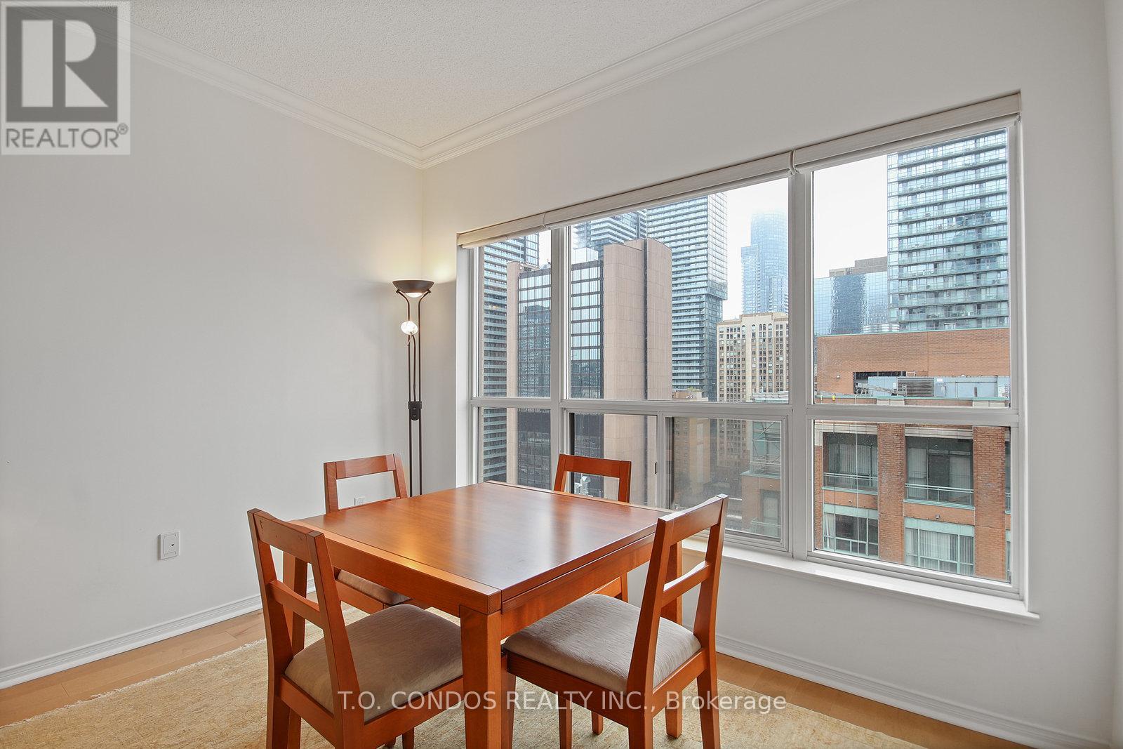 1806 - 909 Bay Street, Toronto, Ontario  M5S 3G2 - Photo 16 - C12563816