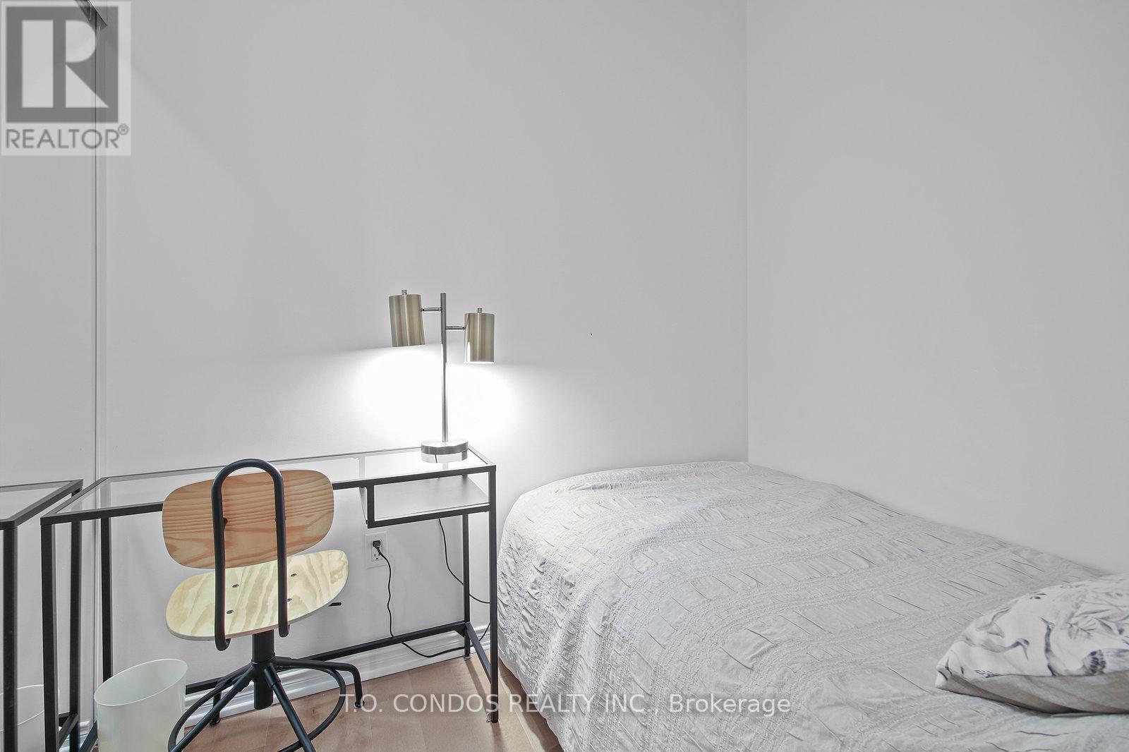 1806 - 909 Bay Street, Toronto, Ontario  M5S 3G2 - Photo 27 - C12563816