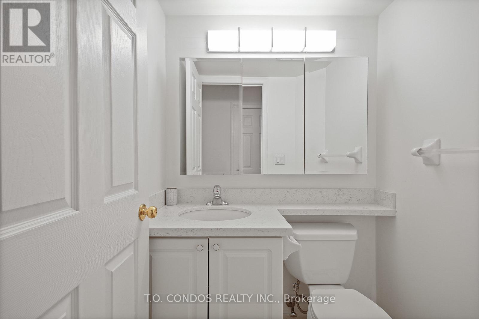 1806 - 909 Bay Street, Toronto, Ontario  M5S 3G2 - Photo 29 - C12563816