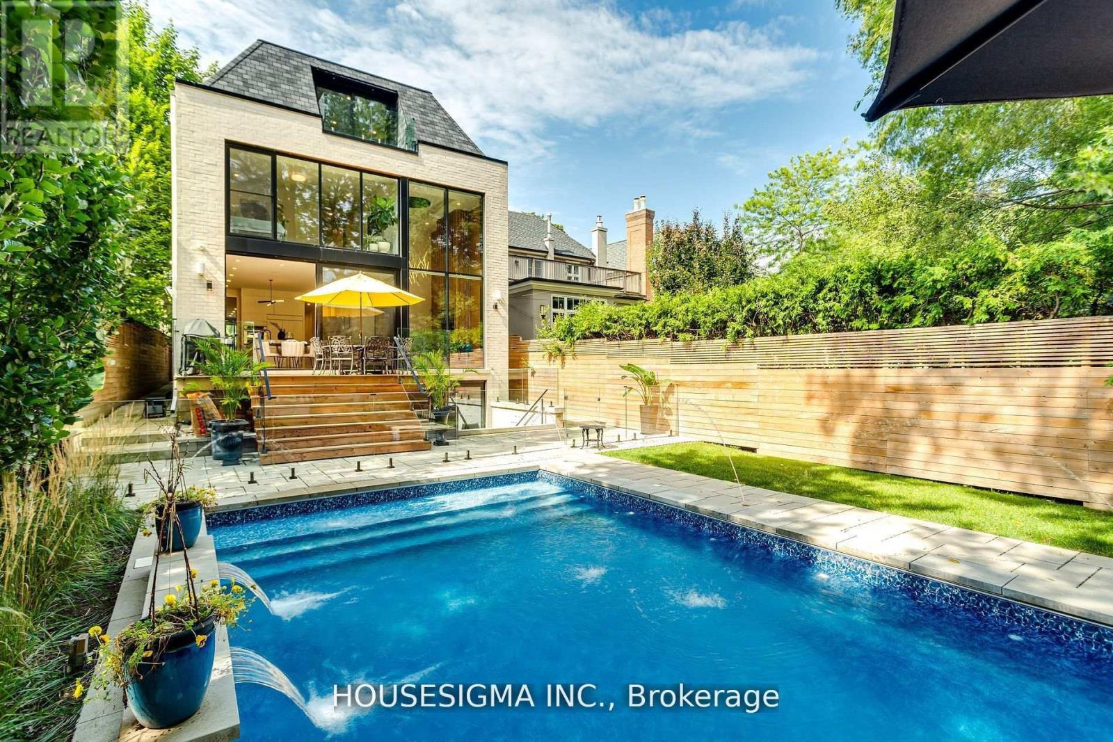 1 De Vere Gardens, Toronto, Ontario  M5M 3E4 - Photo 33 - C12563858