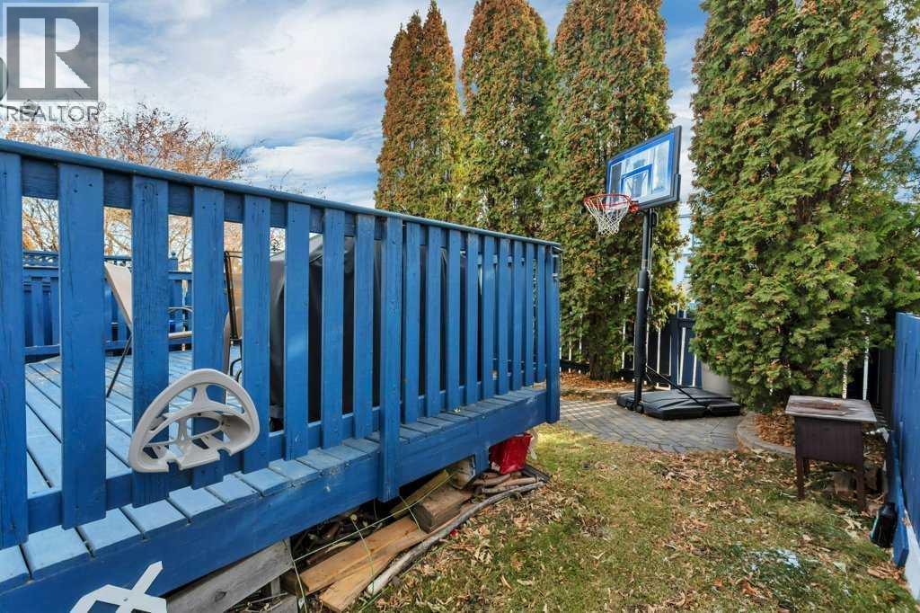 27 Ellenwood Drive, Red Deer, Alberta  T4R 2E1 - Photo 40 - A2271049