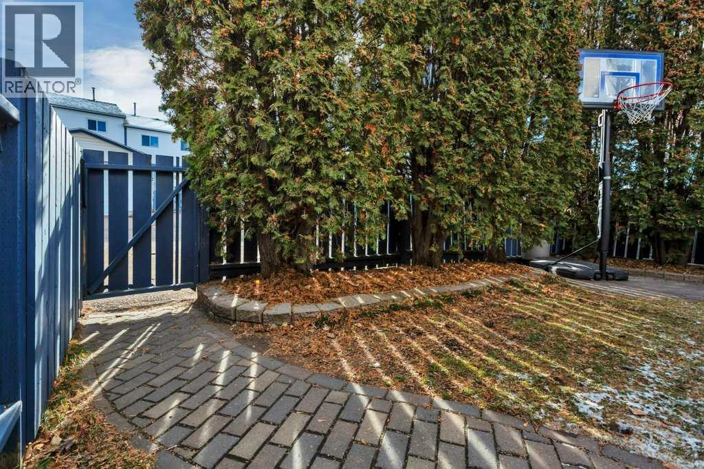 27 Ellenwood Drive, Red Deer, Alberta  T4R 2E1 - Photo 42 - A2271049