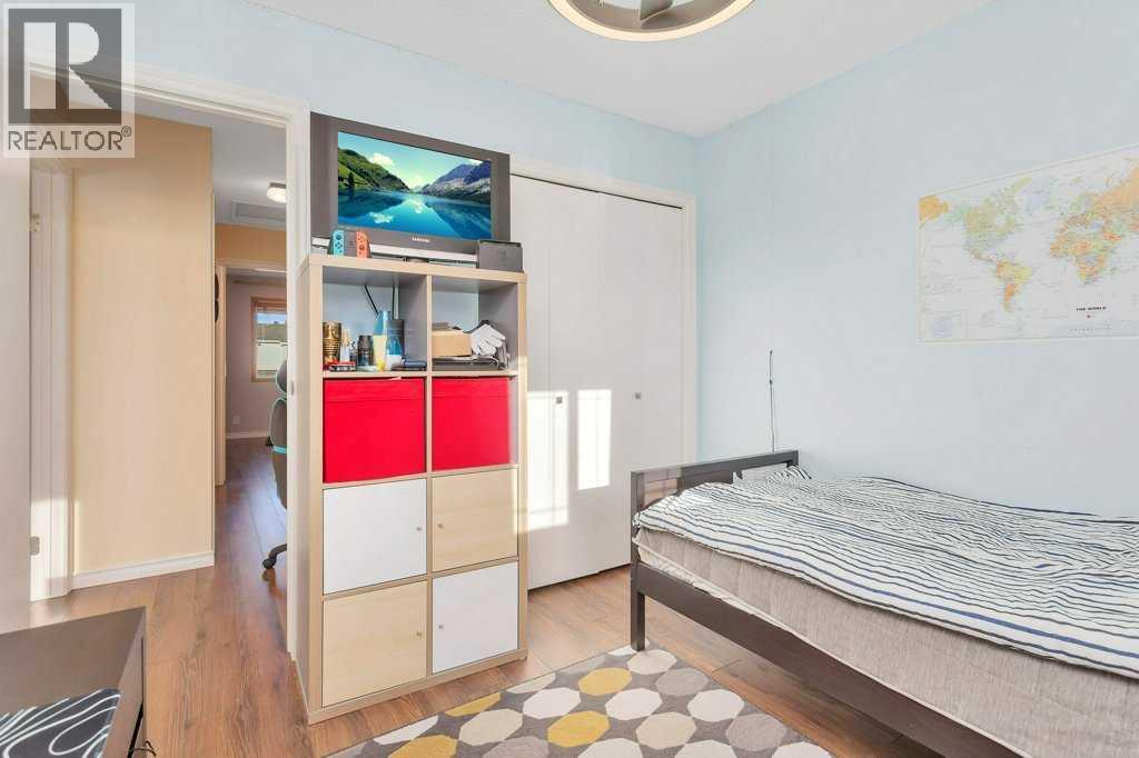 27 Ellenwood Drive, Red Deer, Alberta  T4R 2E1 - Photo 27 - A2271049