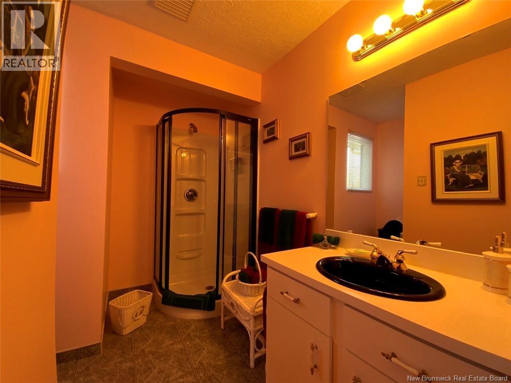 75 Leblond Street, Edmundston, New Brunswick  E3V 4K9 - Photo 17 - NB130030