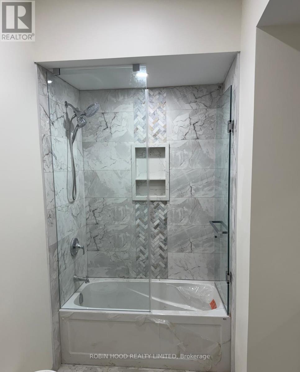 475 Wilson Road N, Oshawa, Ontario  L1G 6E8 - Photo 3 - E12563686