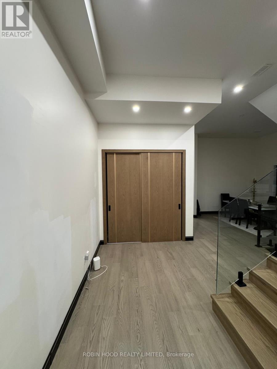 475 Wilson Road N, Oshawa, Ontario  L1G 6E8 - Photo 7 - E12563686