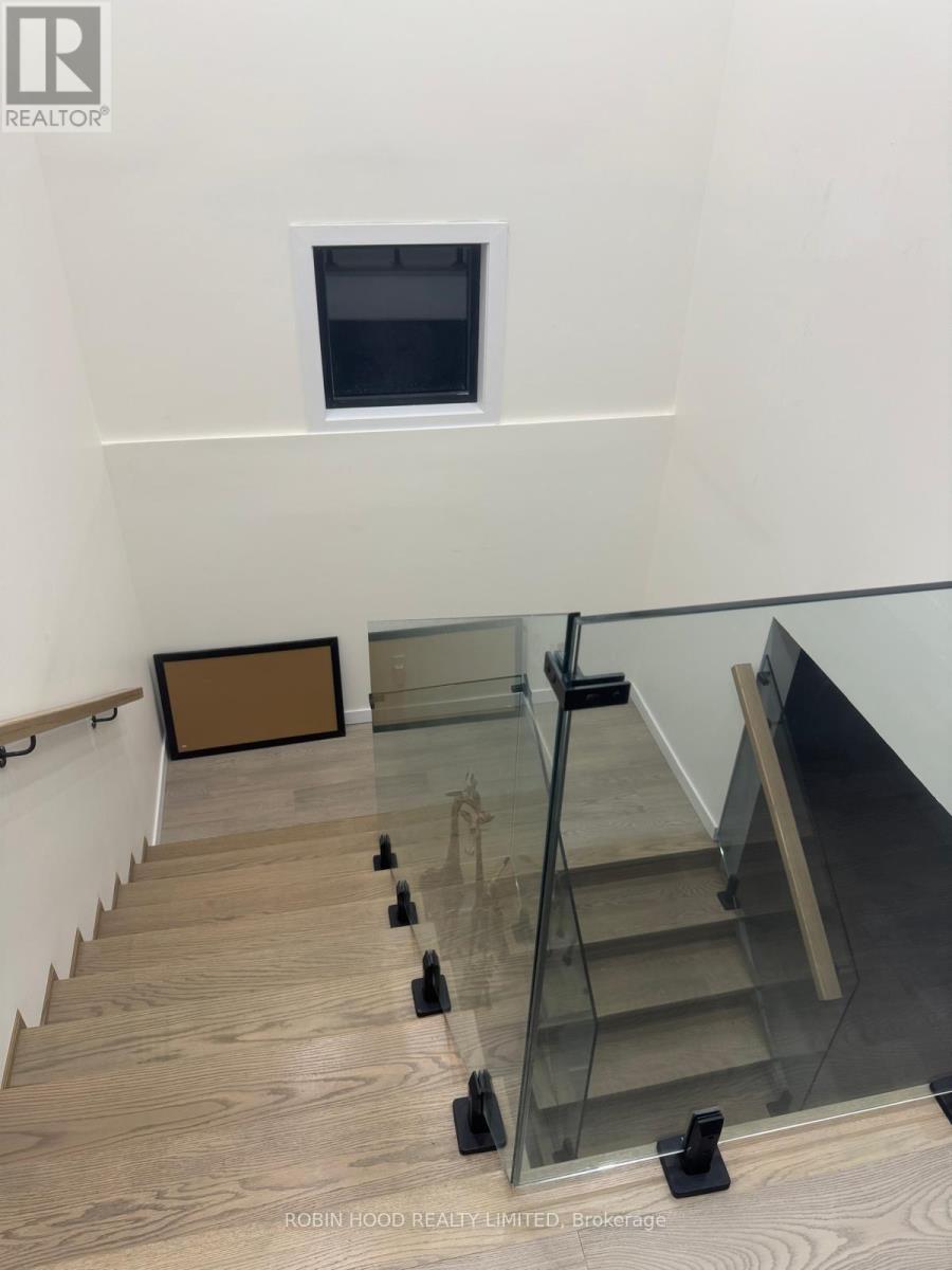 475 Wilson Road N, Oshawa, Ontario  L1G 6E8 - Photo 9 - E12563686