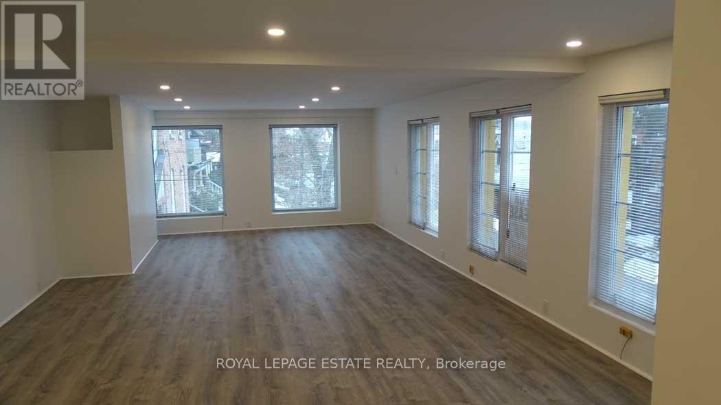 B - 307 Danforth Avenue, Toronto, Ontario  M4K 1N7 - Photo 2 - E12563708