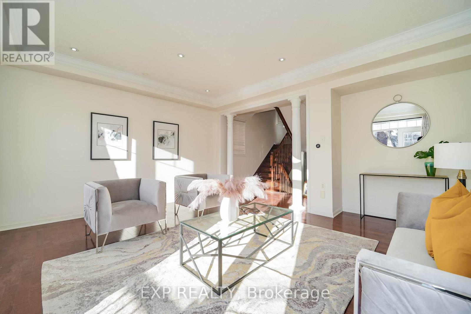 18 Winkler Terrace, Toronto, Ontario  M1L 0C2 - Photo 6 - E12563780