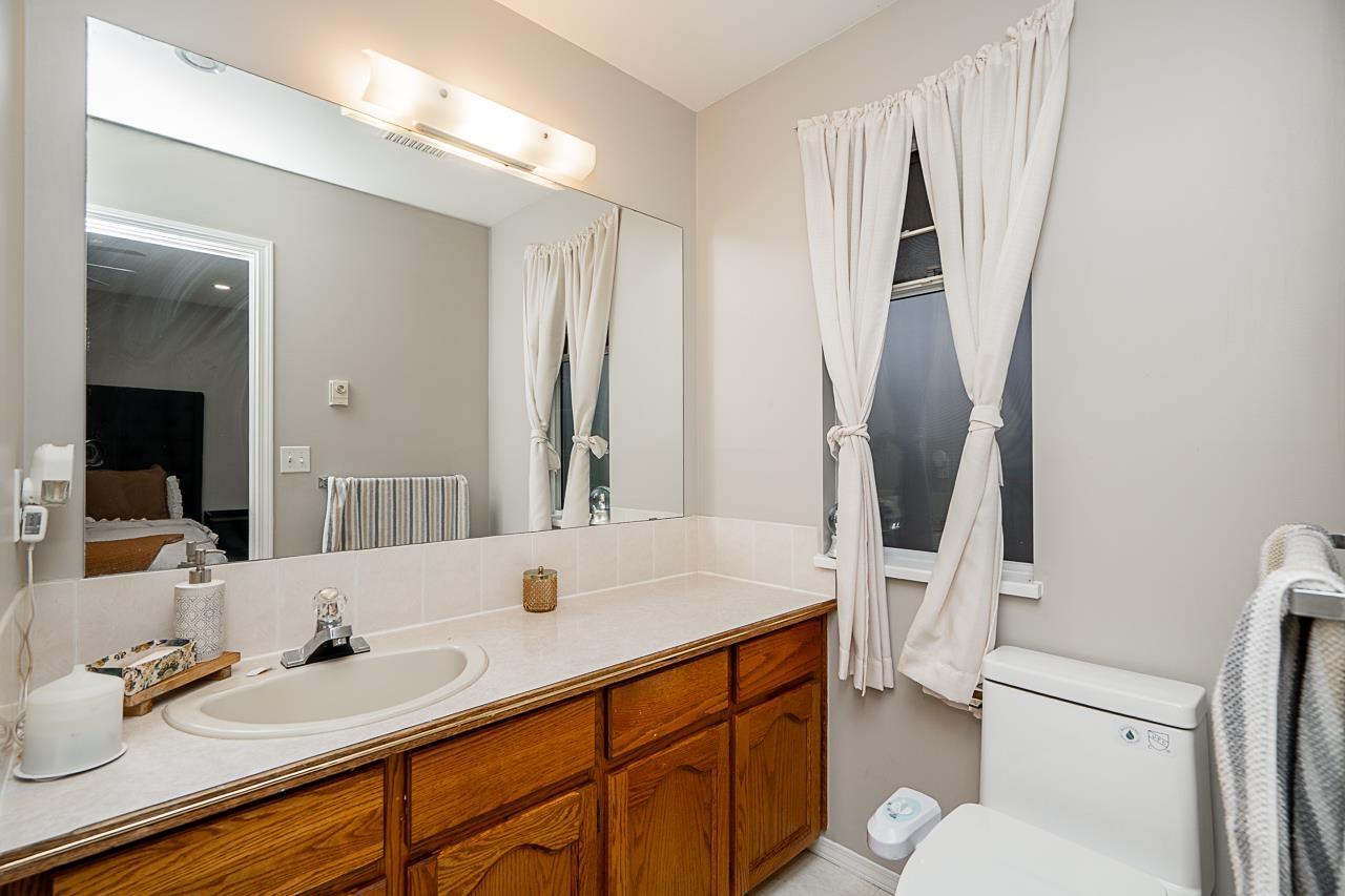 8045 164a Street, Surrey, British Columbia V4N 0H7 - Photo 14 - R3068225