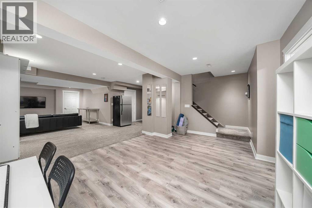 44 Edcath Rise Nw, Calgary, Alberta  T3A 3T1 - Photo 32 - A2271440