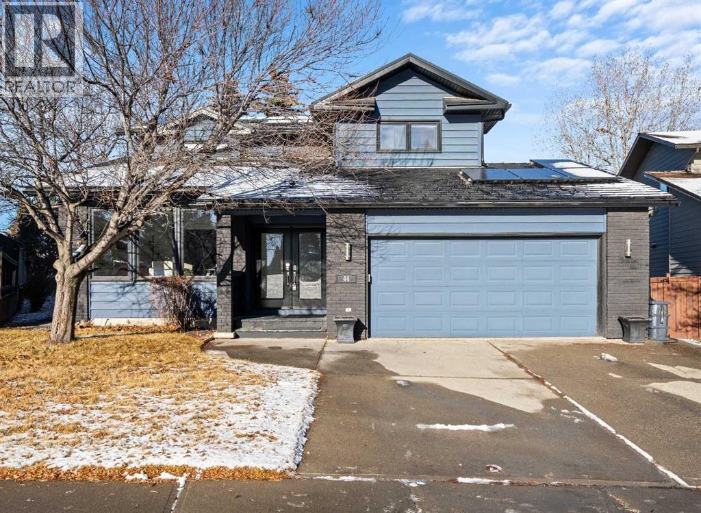 44 Edcath Rise Nw, Calgary, Alberta  T3A 3T1 - Photo 1 - A2271440