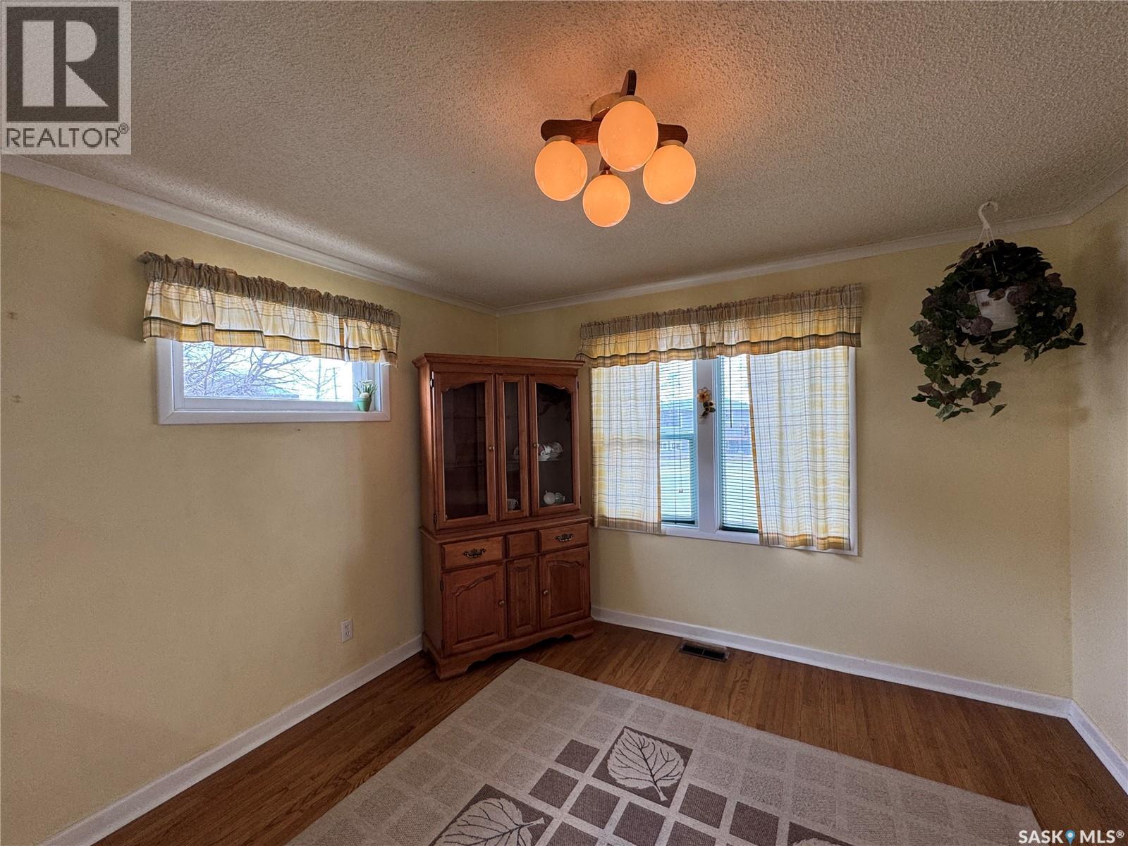 121 2nd Avenue W, Biggar, Saskatchewan  S0K 0M0 - Photo 11 - SK024429