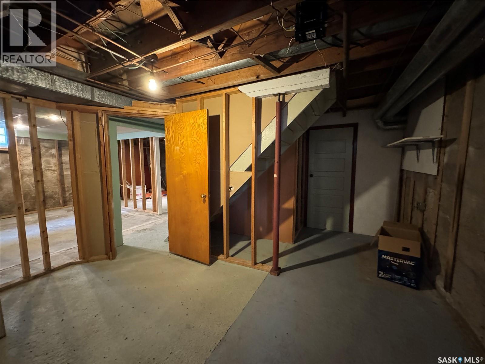 121 2nd Avenue W, Biggar, Saskatchewan  S0K 0M0 - Photo 39 - SK024429