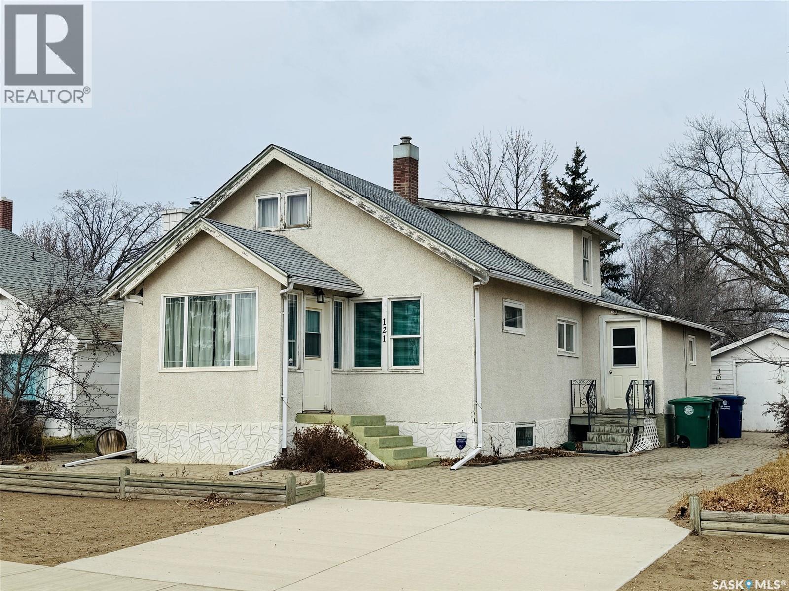 121 2nd Avenue W, Biggar, Saskatchewan  S0K 0M0 - Photo 46 - SK024429