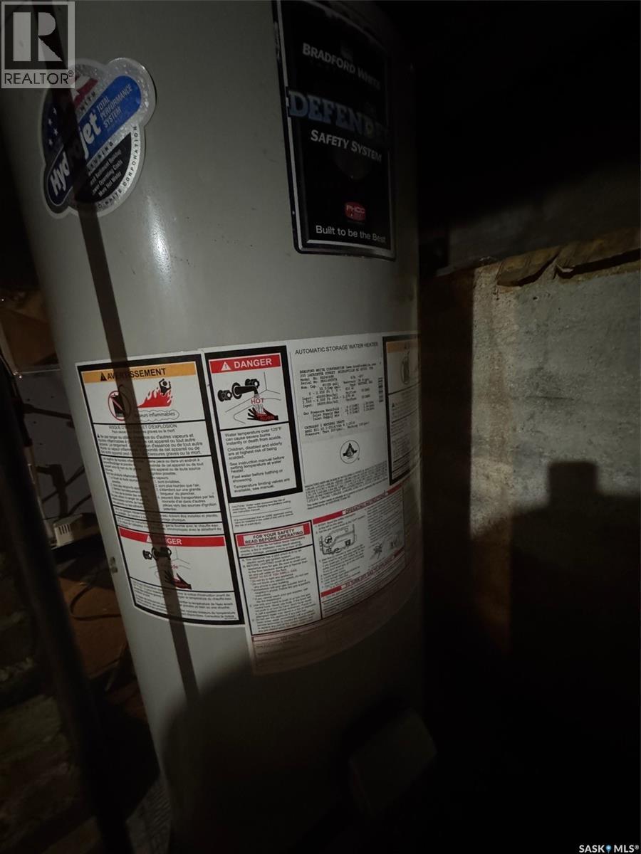 1491 101st Street, North Battleford, Saskatchewan  S9A 0W6 - Photo 13 - SK024427