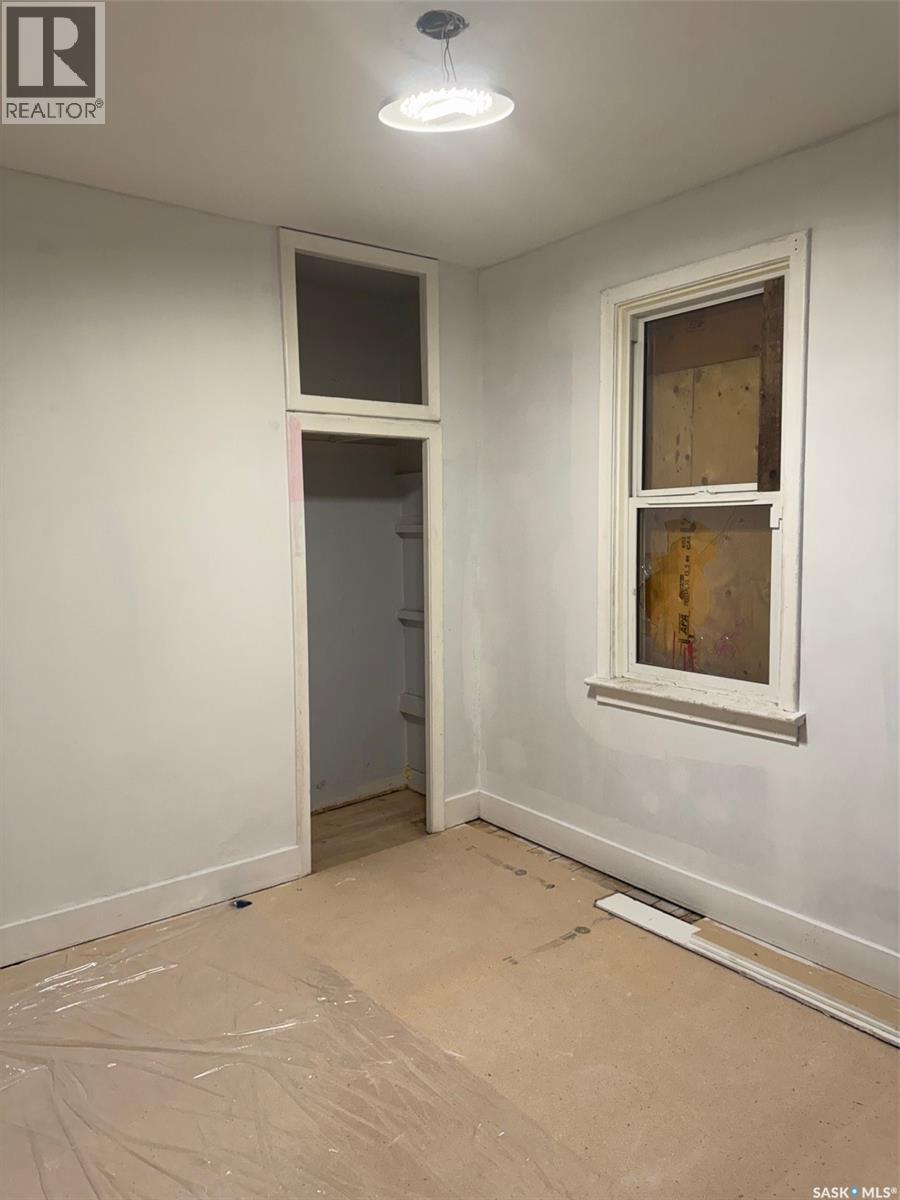 1491 101st Street, North Battleford, Saskatchewan  S9A 0W6 - Photo 3 - SK024427