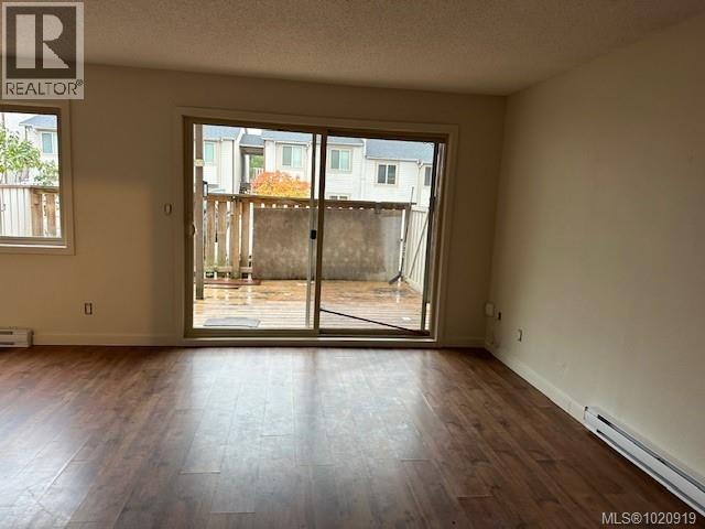 10 7077 Highland Dr, Port Hardy, British Columbia  V0N 2P0 - Photo 2 - 1020919