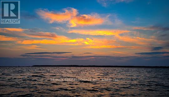 14 Patty Lane, Georgina, Ontario  L5E 1S0 - Photo 12 - N12563246