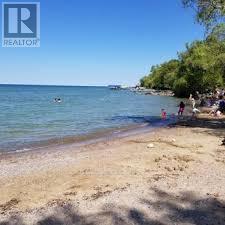 14 Patty Lane, Georgina, Ontario  L5E 1S0 - Photo 13 - N12563246