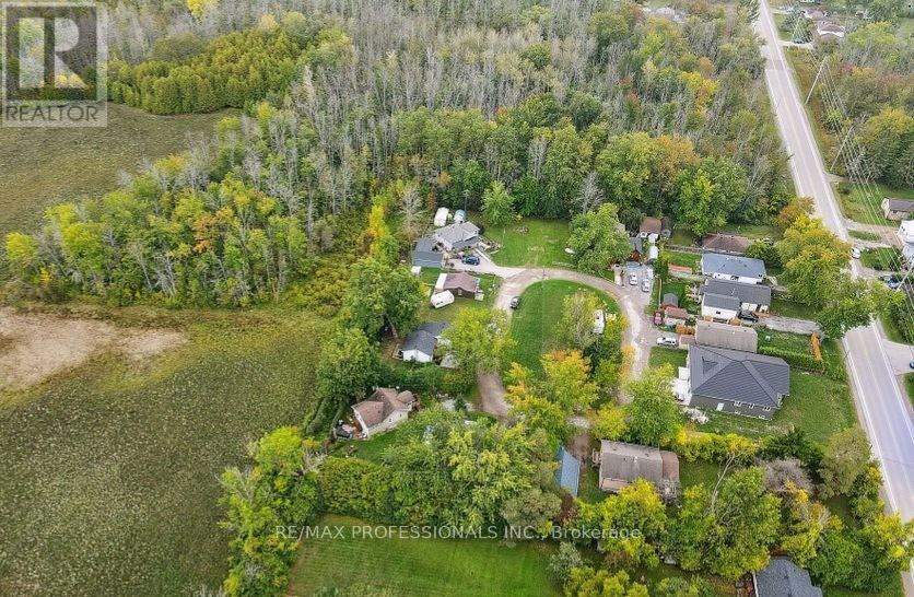 14 Patty Lane, Georgina, Ontario  L5E 1S0 - Photo 3 - N12563246