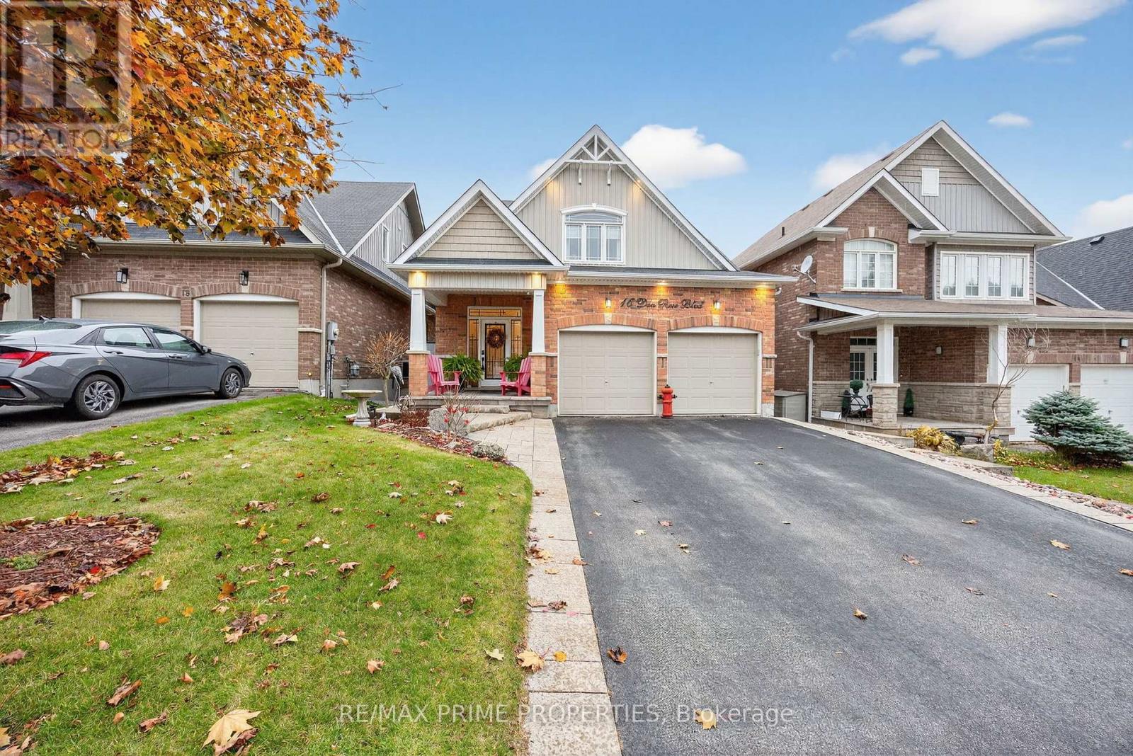 16 DON ROSE BOULEVARD, east gwillimbury (mt albert), Ontario
