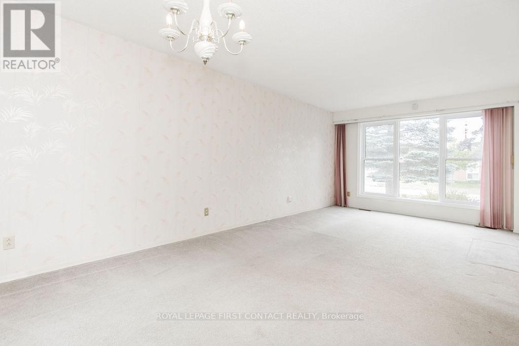 111 Graham Street, Essa (Angus), Ontario  L0M 1B0 - Photo 16 - N12563722