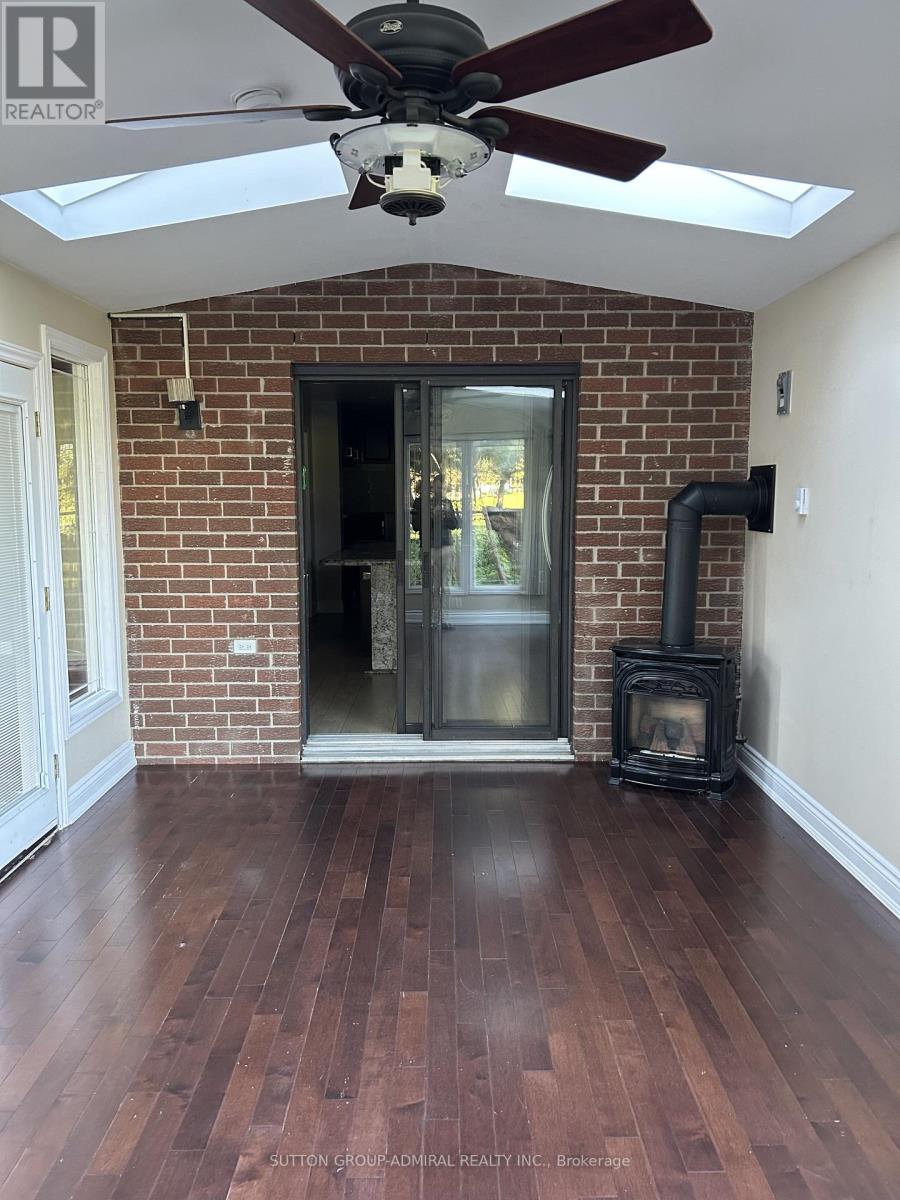 344 York Hill Boulevard, Vaughan, Ontario  L4J 3B6 - Photo 8 - N12563728