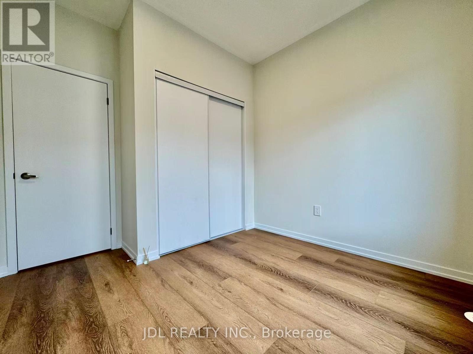 94 Matawin Lane, Richmond Hill, Ontario  L4B 0H7 - Photo 17 - N12563754