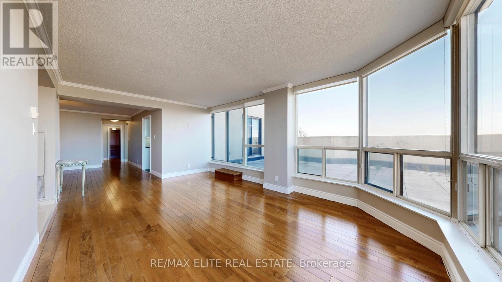 1409 - 22 Clarissa Drive, Richmond Hill, Ontario  L4C 9R6 - Photo 15 - N12563776