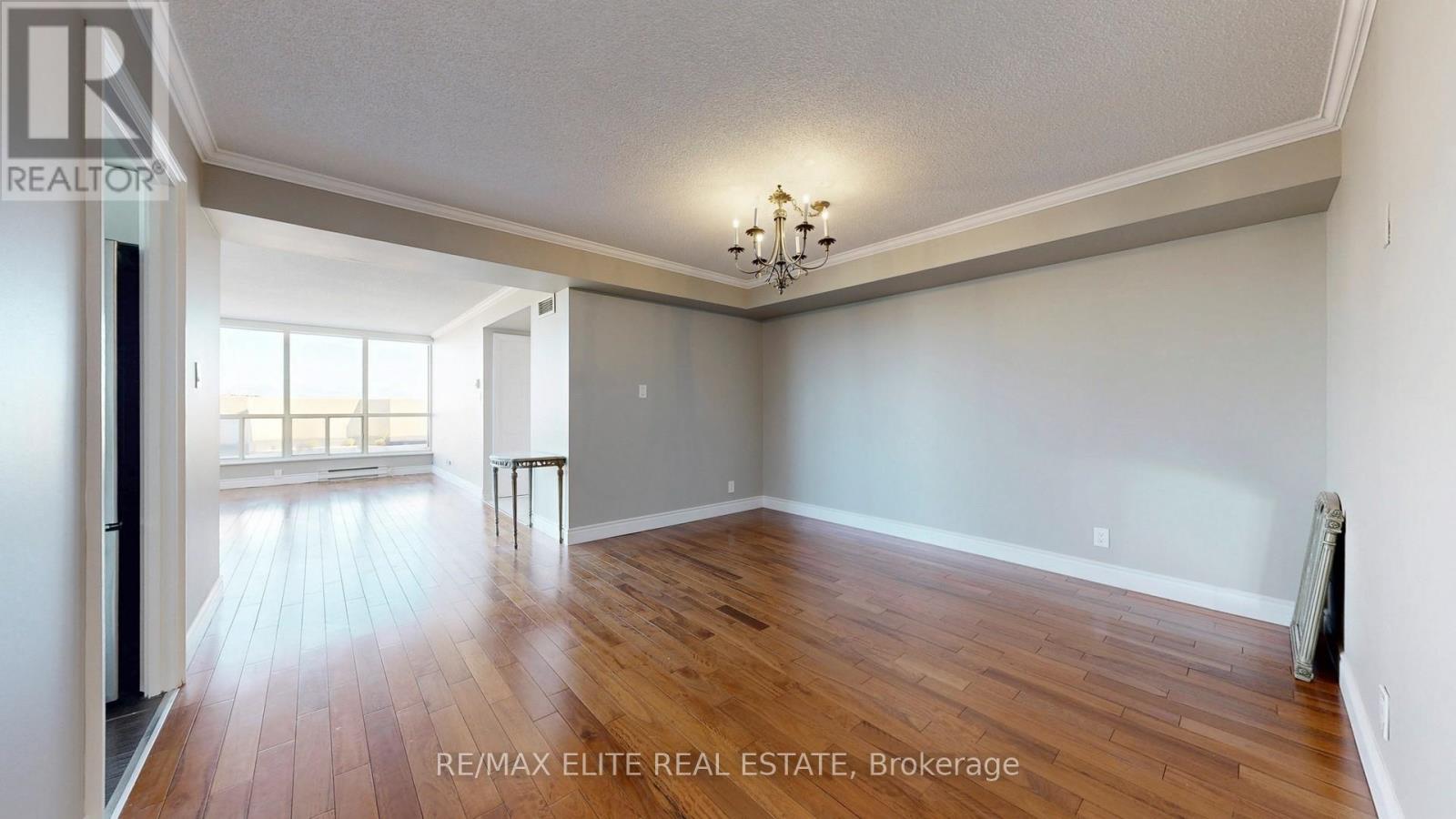 1409 - 22 Clarissa Drive, Richmond Hill, Ontario  L4C 9R6 - Photo 20 - N12563776