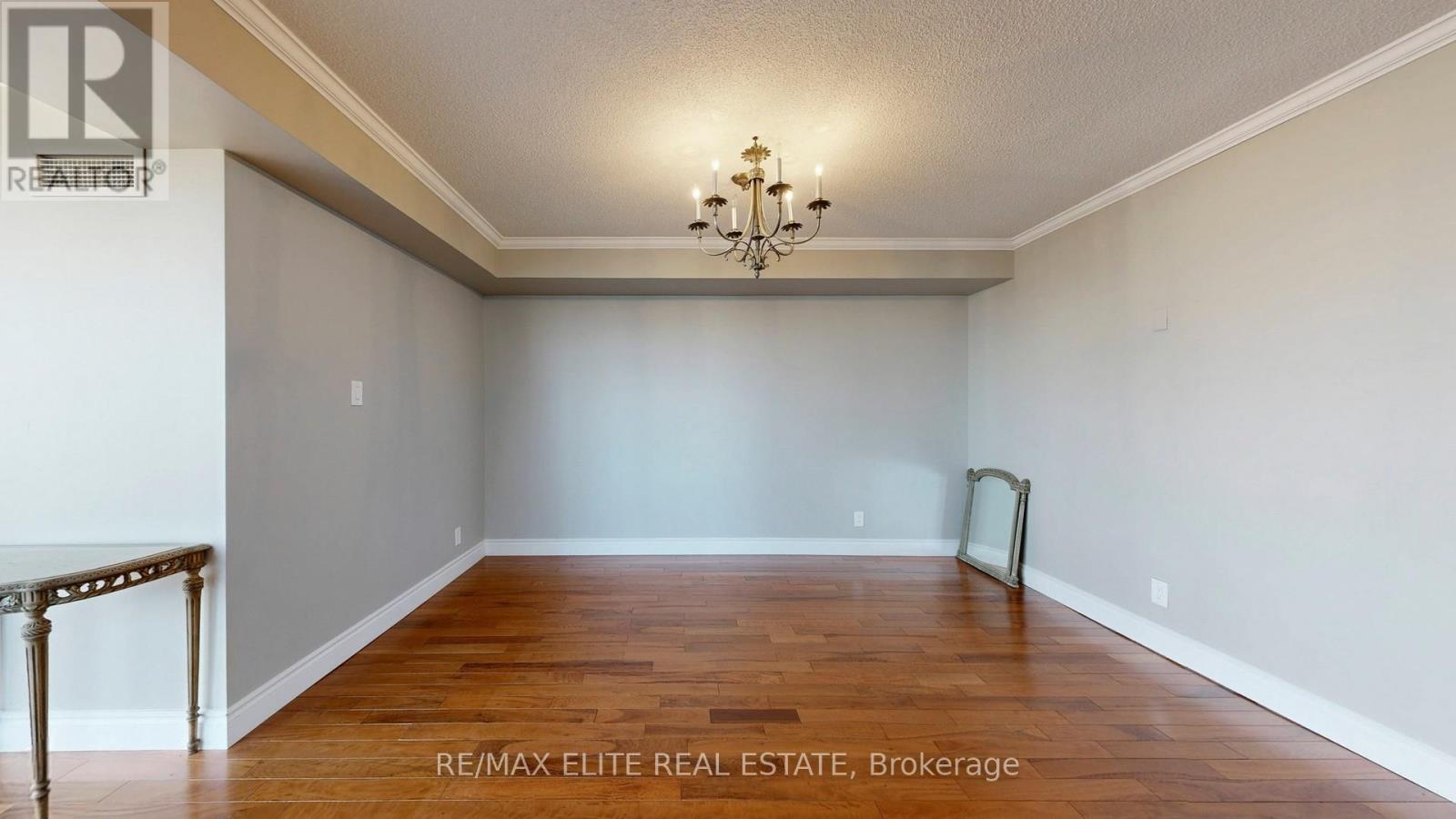 1409 - 22 Clarissa Drive, Richmond Hill, Ontario  L4C 9R6 - Photo 21 - N12563776