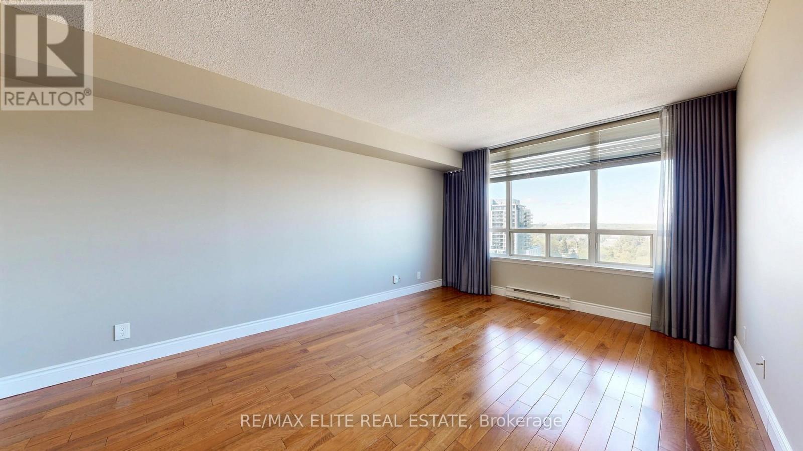 1409 - 22 Clarissa Drive, Richmond Hill, Ontario  L4C 9R6 - Photo 29 - N12563776