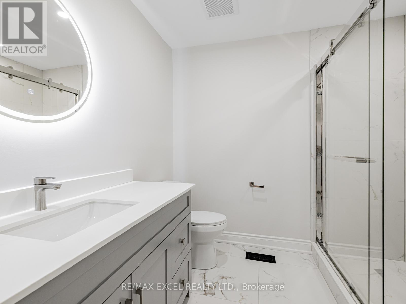 105 Millcliff Circle, Aurora, Ontario  L4G 7P1 - Photo 23 - N12563782