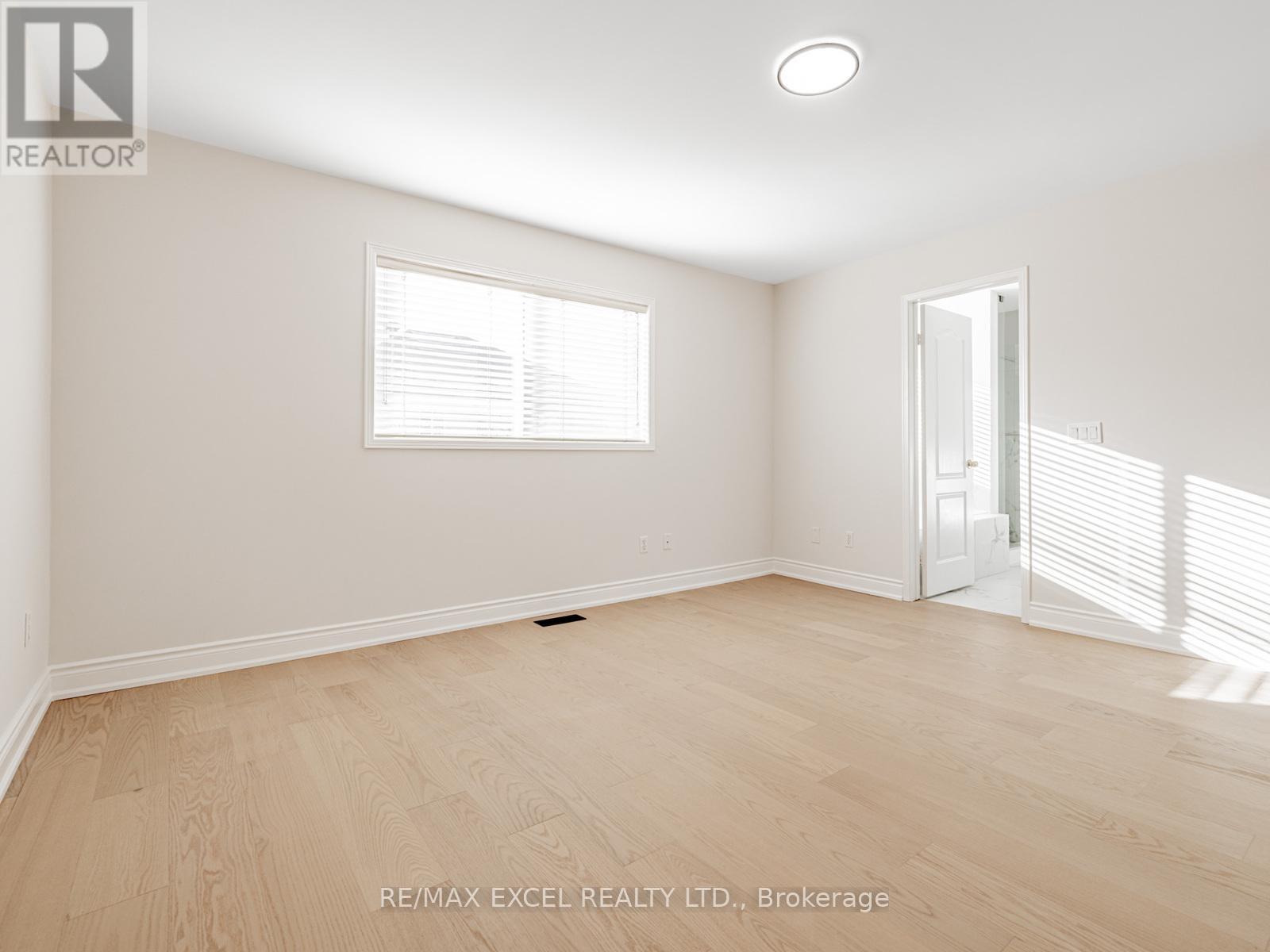 105 Millcliff Circle, Aurora, Ontario  L4G 7P1 - Photo 26 - N12563782