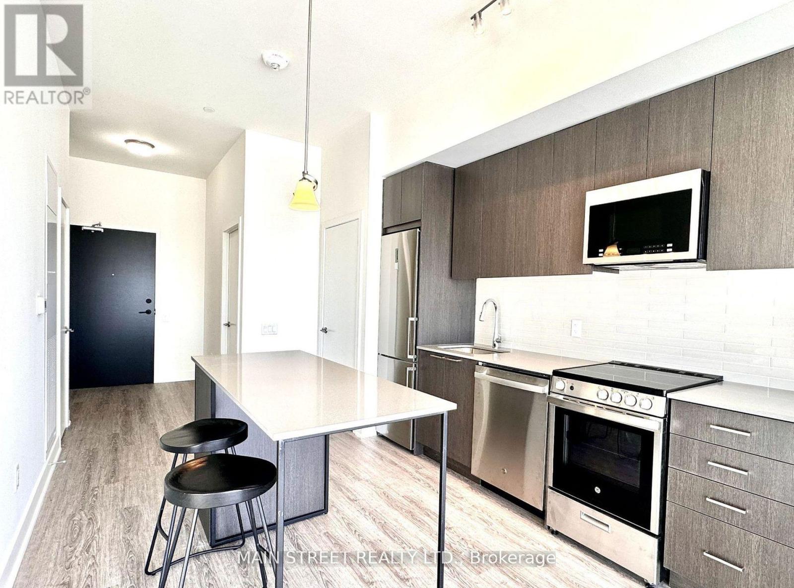 1506 - 185 Deerfield Road, Newmarket, Ontario  L3Y 0G7 - Photo 8 - N12563804