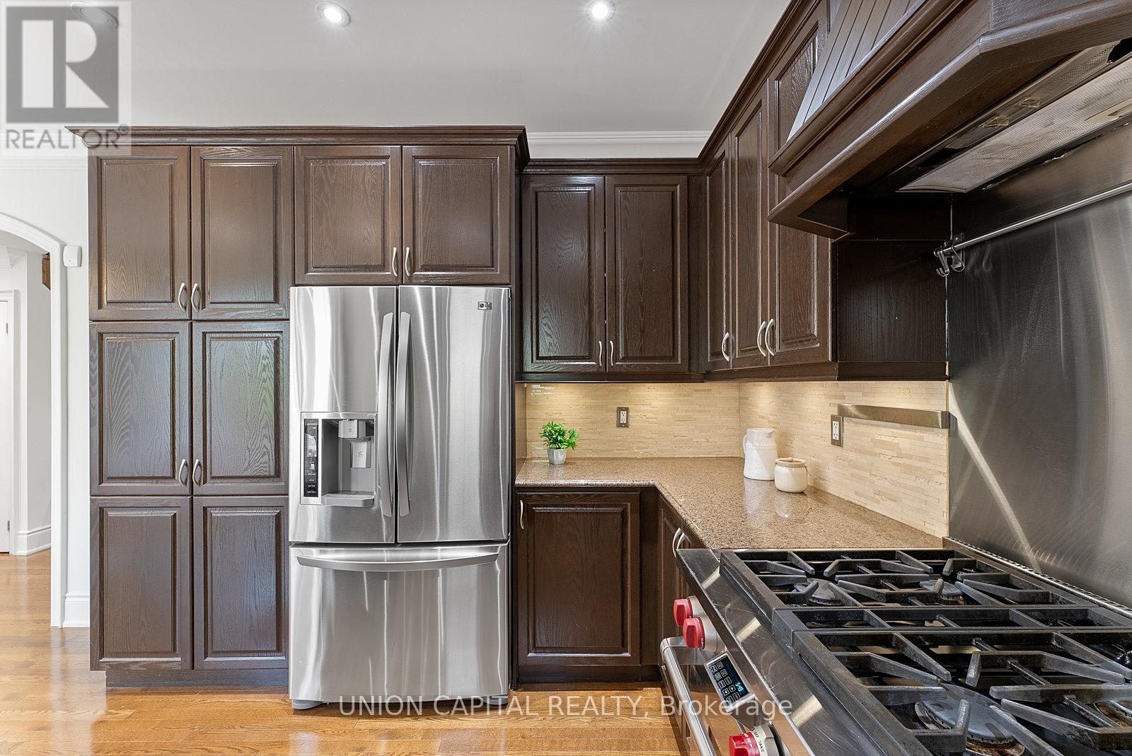 57 Routledge Drive, Richmond Hill, Ontario  L4E 0C4 - Photo 17 - N12563840