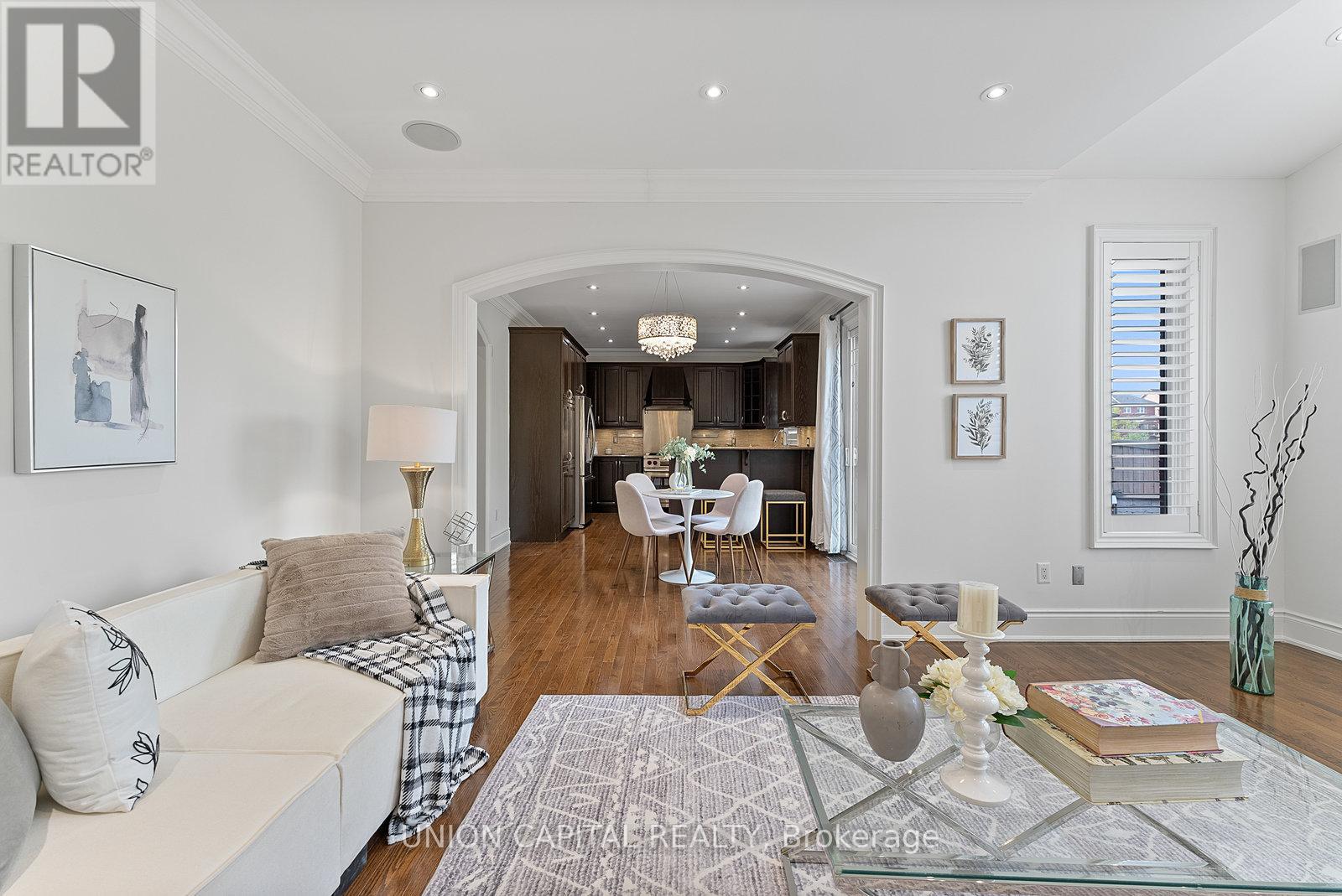 57 Routledge Drive, Richmond Hill, Ontario  L4E 0C4 - Photo 19 - N12563840