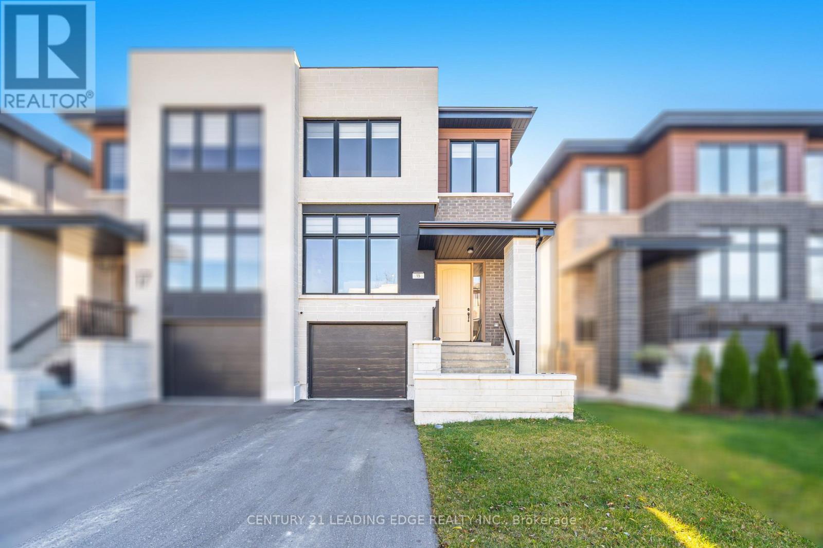 15 DIREZZE COURT, Richmond Hill, Ontario