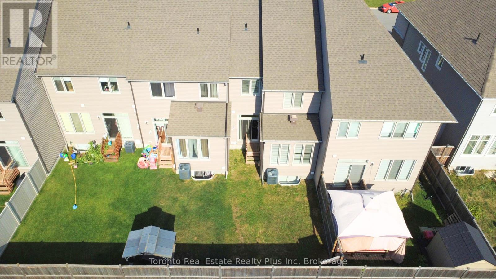 90 Nepeta Crescent, Ottawa, Ontario  K1T 0S6 - Photo 20 - X12553194