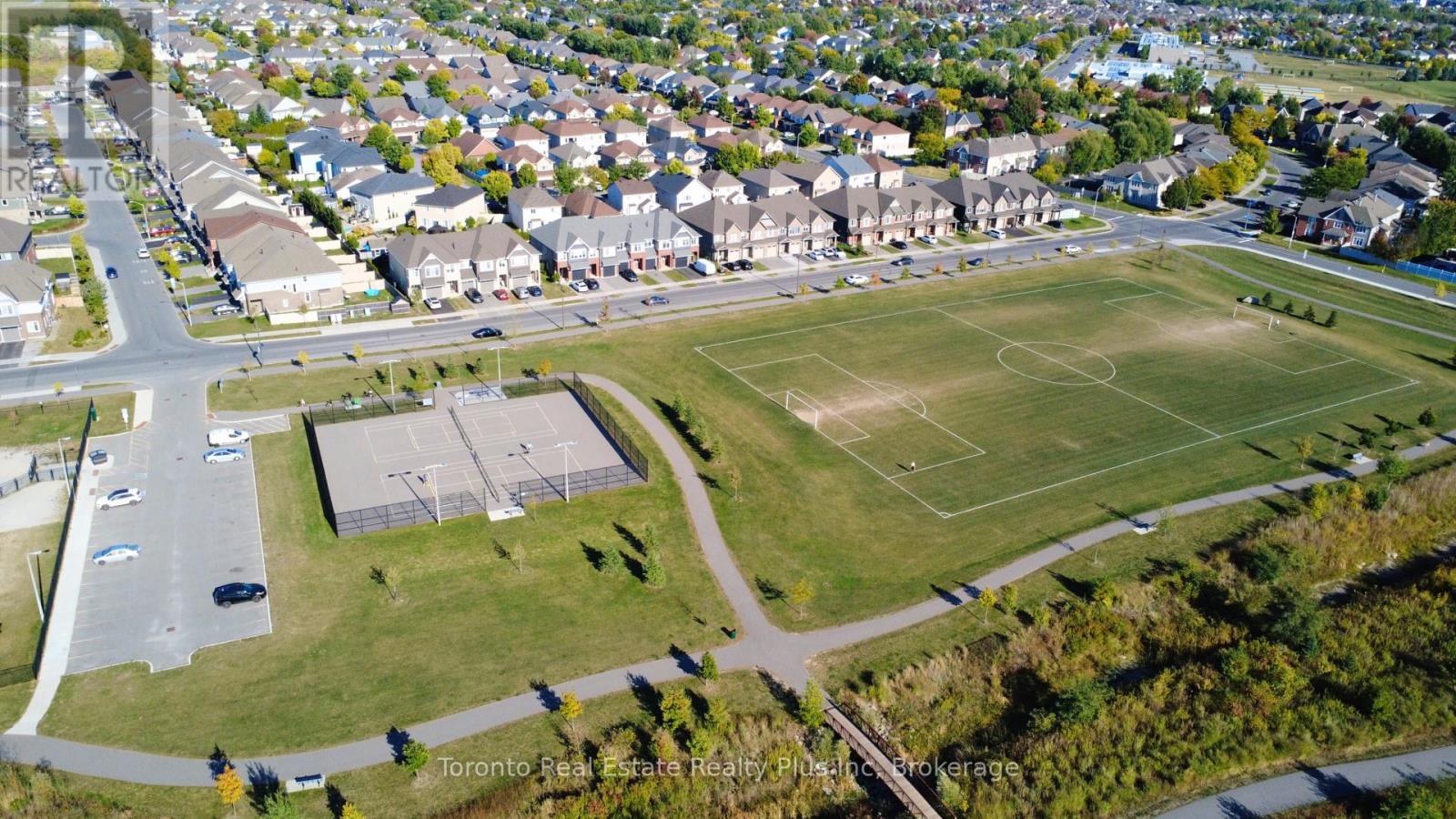 90 Nepeta Crescent, Ottawa, Ontario  K1T 0S6 - Photo 21 - X12553194