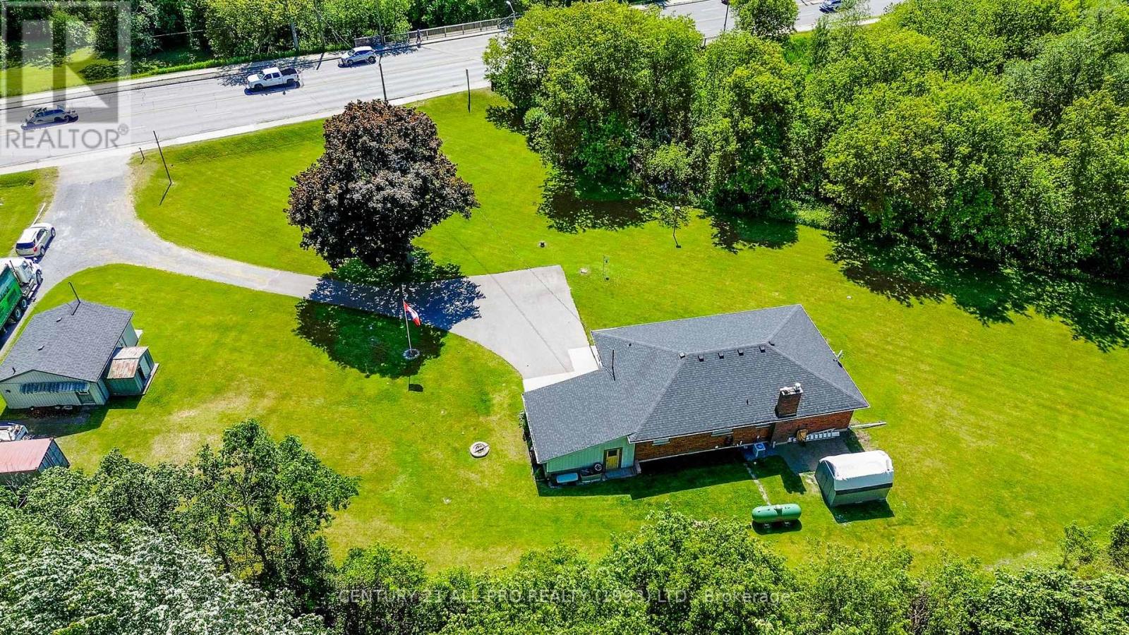 670 William Street, Cobourg, Ontario  K9A 3A5 - Photo 4 - X12210528