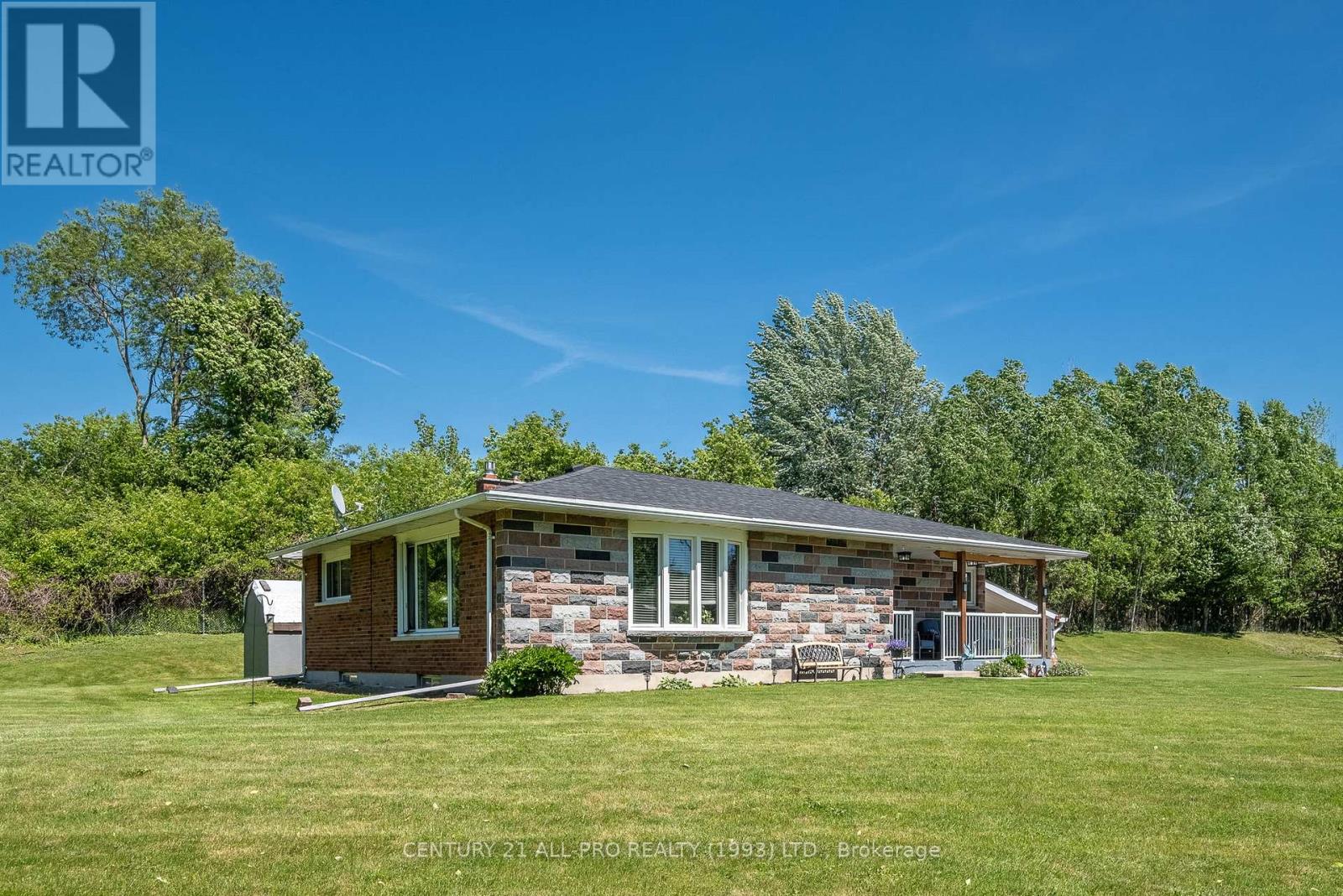 670 William Street, Cobourg, Ontario  K9A 3A5 - Photo 8 - X12210528